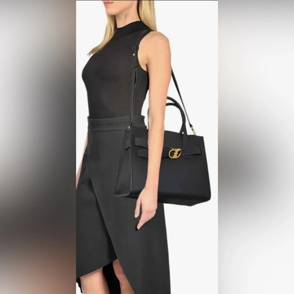 Tory Burch Gemini Link Black Tote Shoulder Bag Buckle is missing